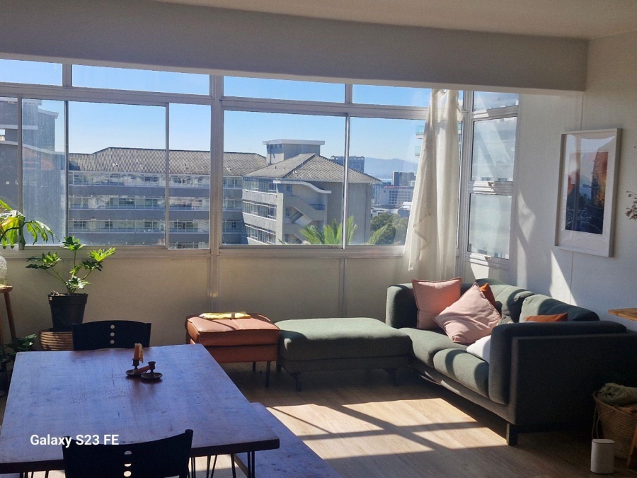 2 Bedroom Property for Sale in Green Point Western Cape